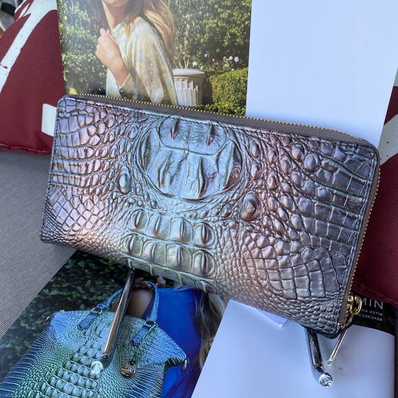NWT Brahmin Skyler Ombre Quartz Wallet - Picture 2 of 9
